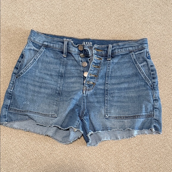 A.N.A. High Rise Denim Short Button Fly 3.5 Inseam Comfort Stretch size 10 - Picture 7 of 7